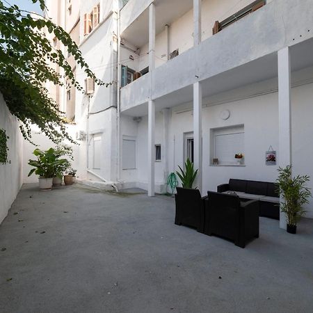 Thissio Getaway 2Ba Next To Athens Ancient Market Luaran gambar