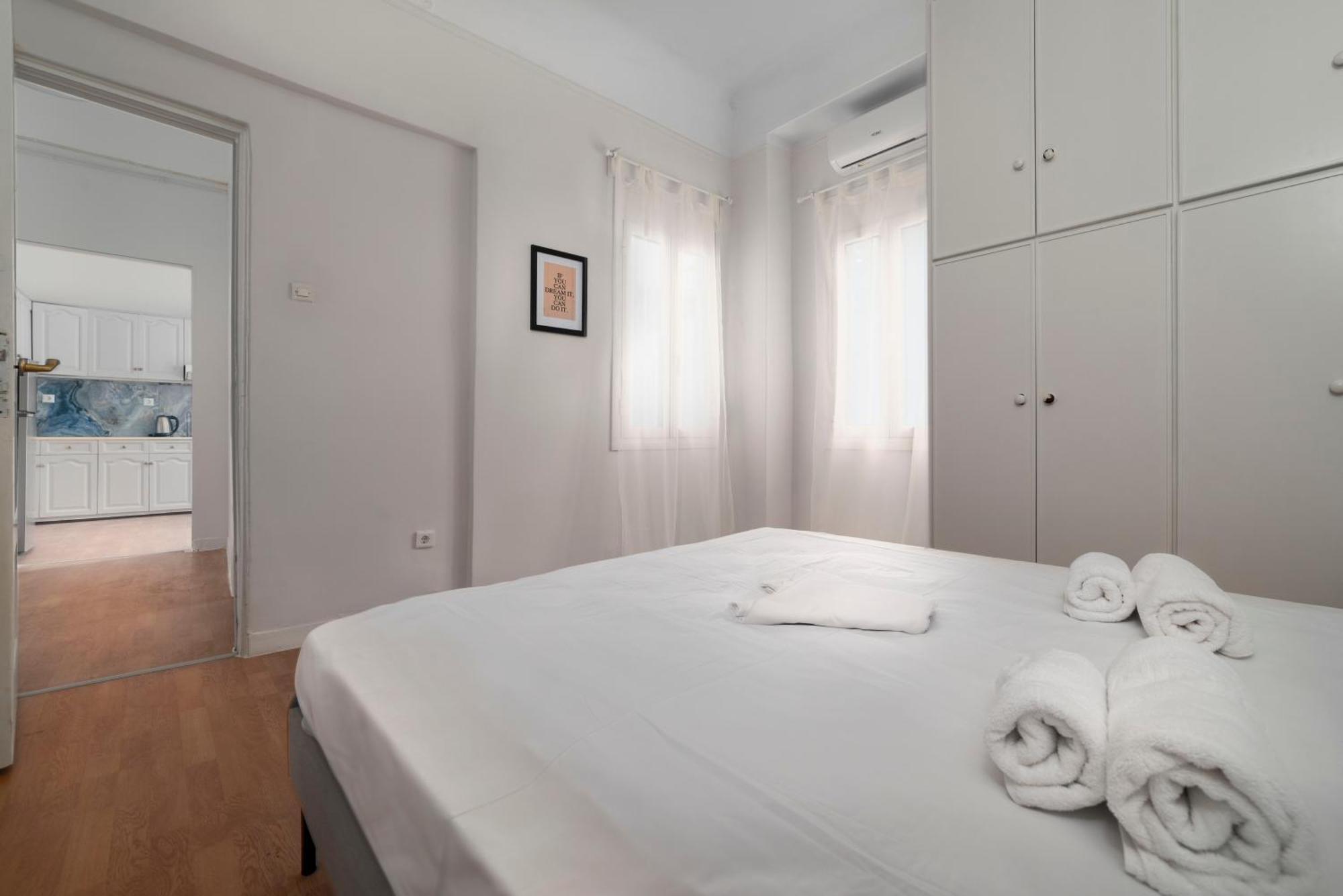 Thissio Getaway 2Ba Next To Athens Ancient Market Luaran gambar