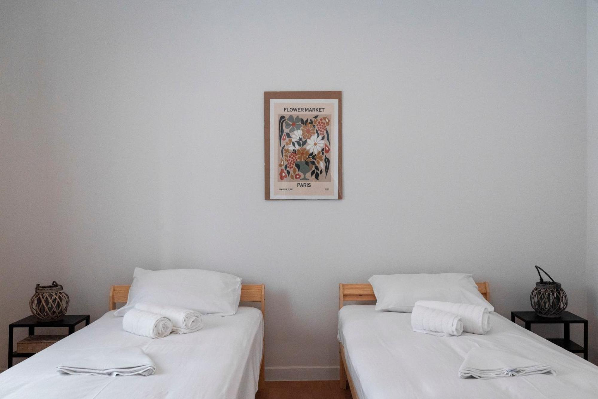 Thissio Getaway 2Ba Next To Athens Ancient Market Luaran gambar