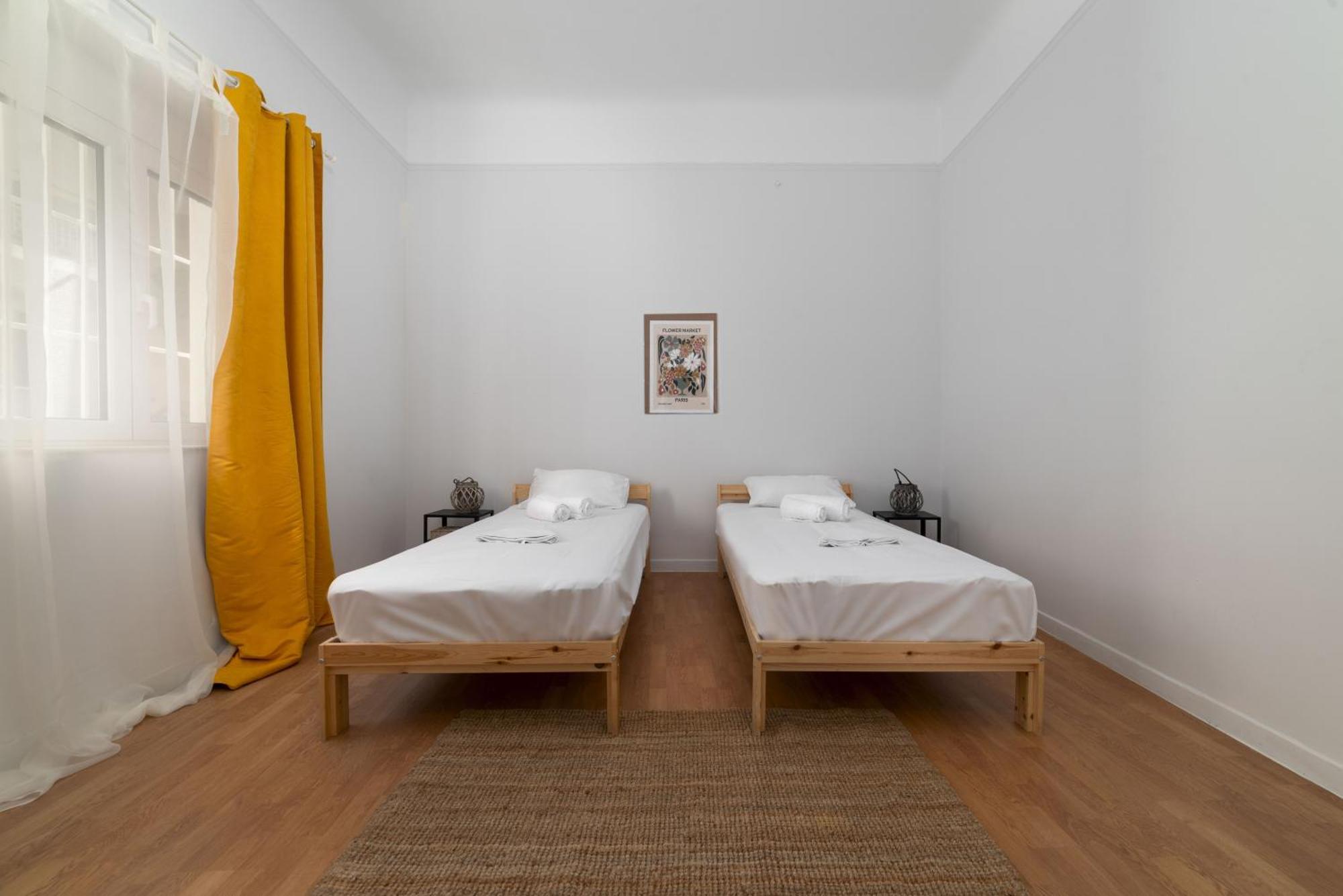 Thissio Getaway 2Ba Next To Athens Ancient Market Luaran gambar