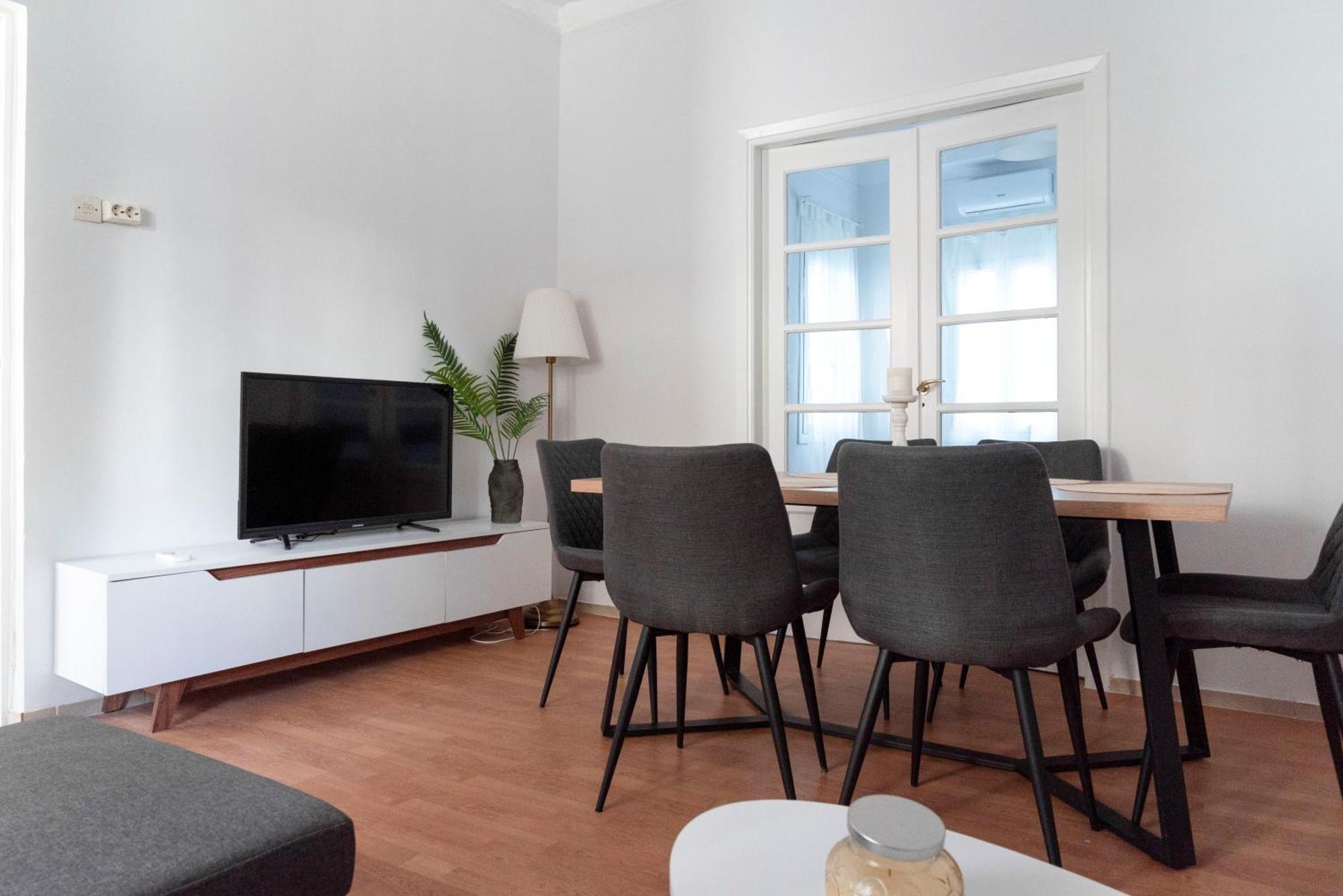 Thissio Getaway 2Ba Next To Athens Ancient Market Luaran gambar